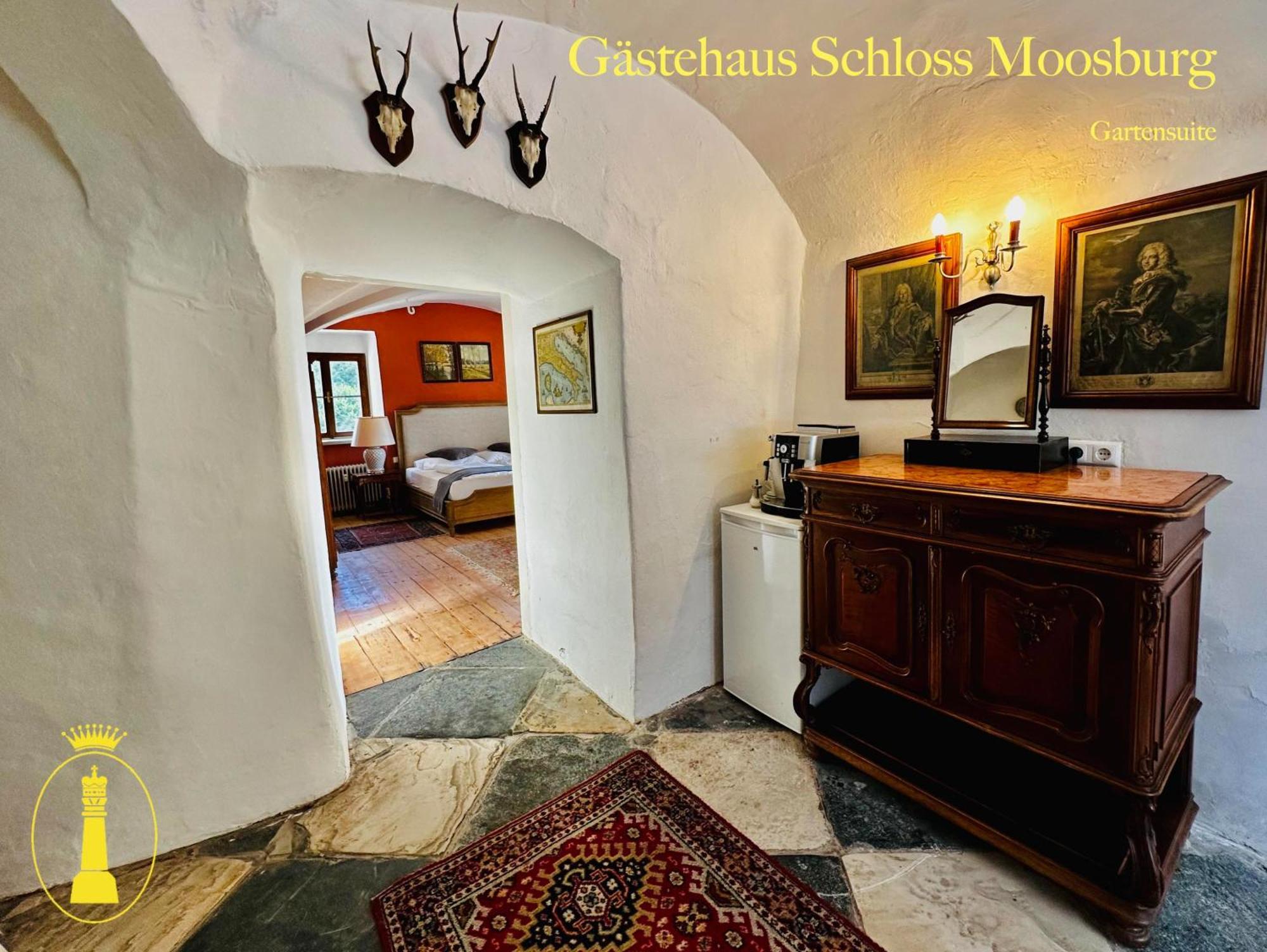 Schloss Moosburg Gaestehaus Buitenkant foto