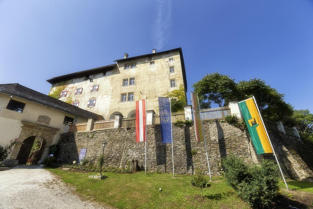 Schloss Moosburg Gaestehaus Buitenkant foto
